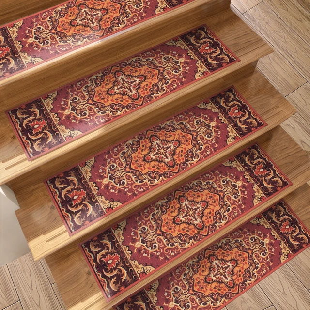 How to Install Carpet on Stairs: A Step-by-Step Guide缩略图