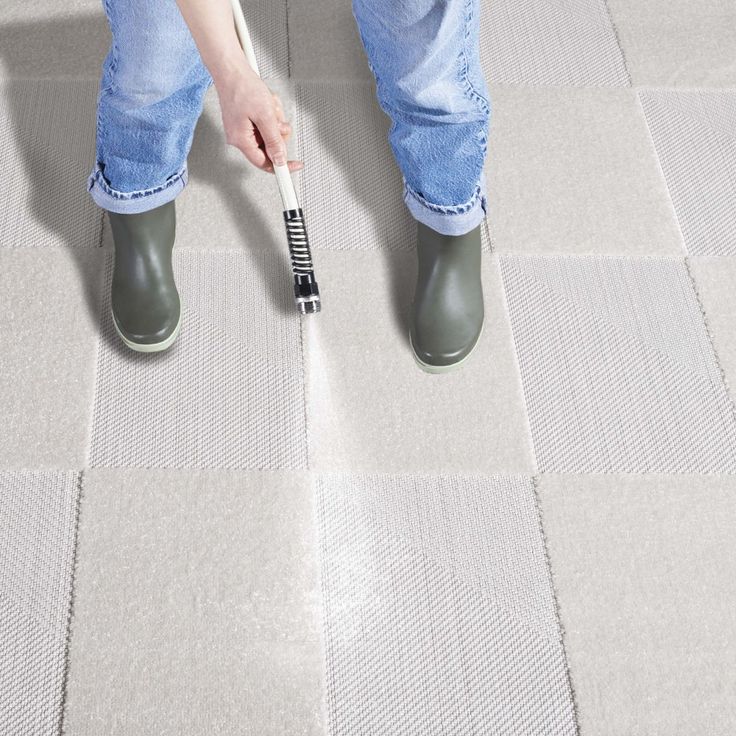 DIY carpet cleaning