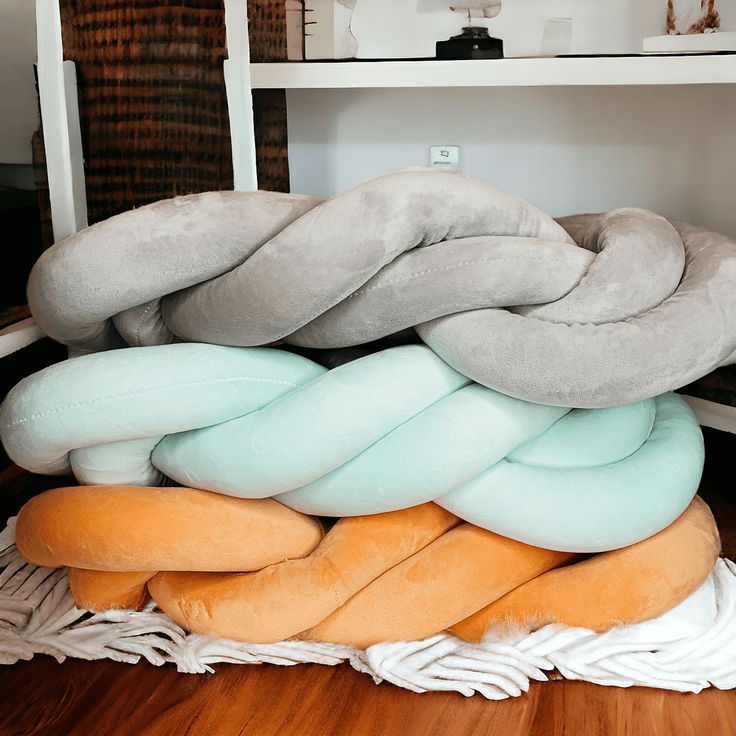 infinity pillow