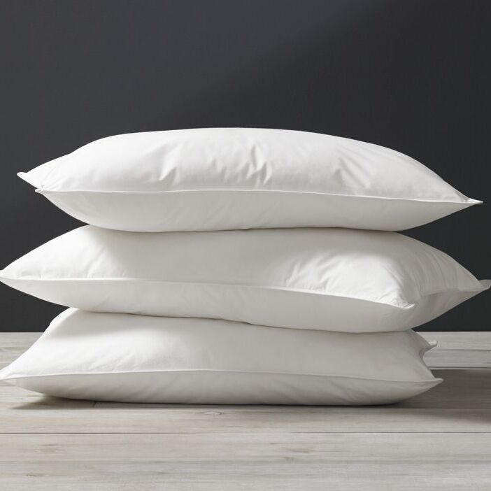 standard pillow size