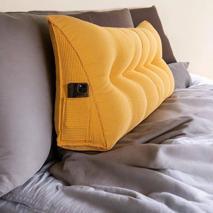 Bedside pillow