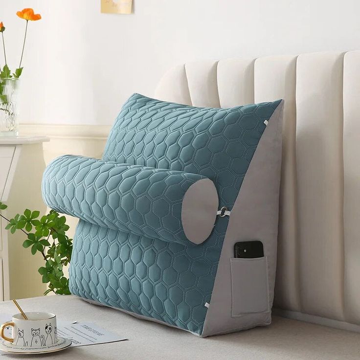 Quilted Backrest Reading Pillow 